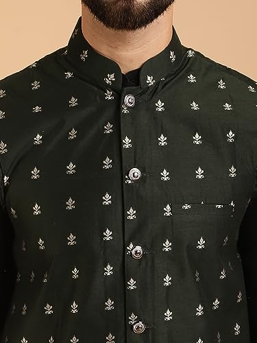 Image of SOJANYA (Since 1958 Men's Silk Blend Kurta Pyjama & Nehru Jacket Combo