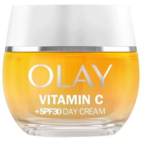 Olay Vitamin C Day Moisturiser with SPF 30 Cover