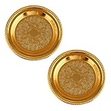 Texture Sculptée : Orné de motifs floraux en relief et fini avec un plaquage or ou argent classique, ce plateau compact de 15 cm de diamètre rehausse instantanément l'attrait visuel des tables basses, des tables à manger ou des présentoirs à desserts.