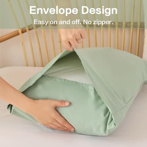 Image of ROSGONIA Oversized King Comforter 120x120, 3pcs Super King Comforter (1 Sage Green Comforter & 2 Pillowcases) Lightweight Warm Bedding Set Quilt