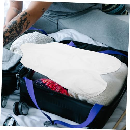 Portable Quick Drying Clothes Bag for Travel Lightweight Garment Dryer for Underwear Shirts for Outdoor Use and Trips Easy to Clean4
