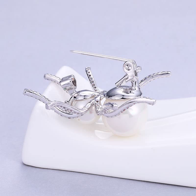 Broche épingle perle pour accessoiriser une robe en soirée