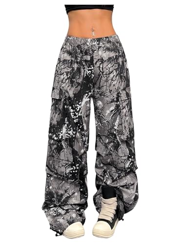 Verdusa Women's Grunge Camo Cargo Pants Wide Leg Baggy Parachute Pants with Pockets