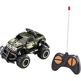Revell 23491 RC SUV Car Dodge RAM Field Hunter Ferngesteuertes Auto, grün, 14 cm