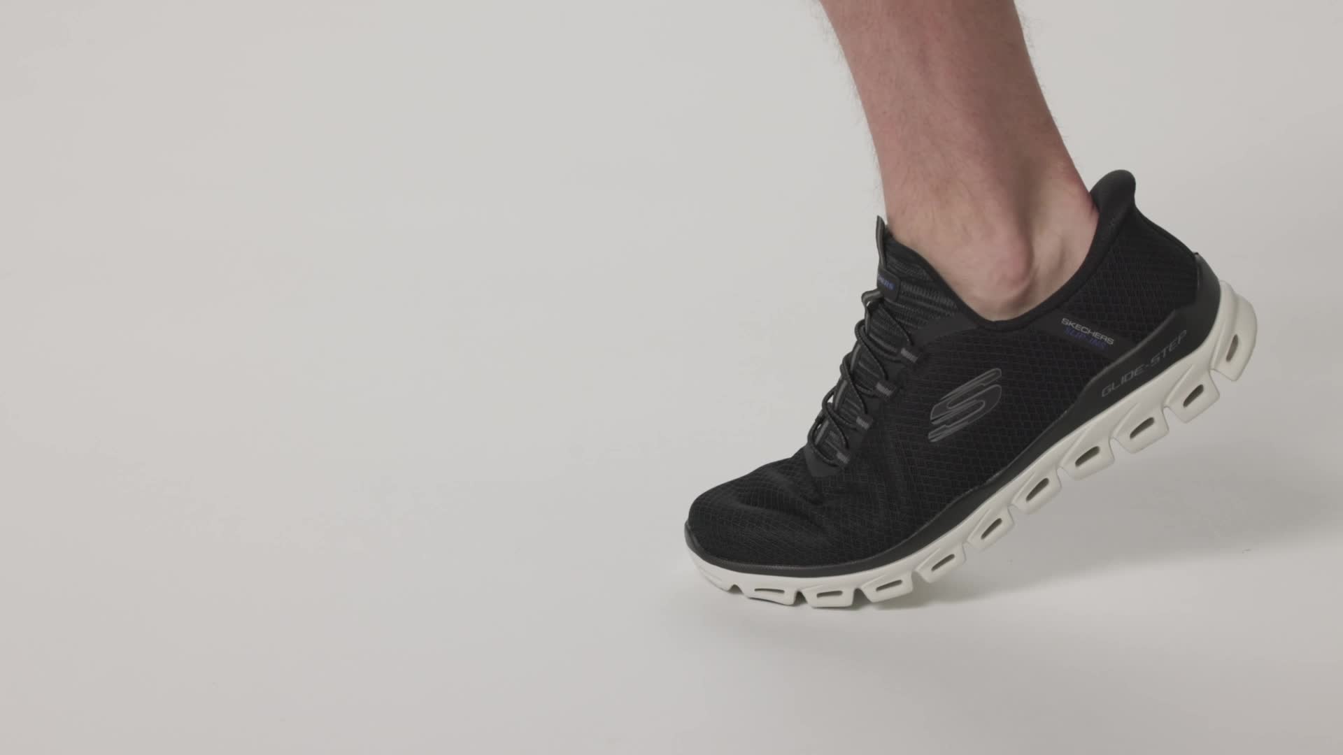 Amazon.com | Skechers Men's Glide-Step Noxus Hands Free Slip-in