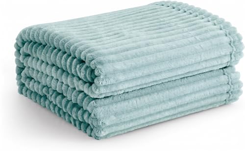 Image of Cotton Bolls Textiles Super-Soft Mid Winter Fleece Double Blanket Cozy Heaven Deluxe Fleece Blanket Ultra-Soft Fluffy & Warm, 90 X 90 Inches (Pencil Green)