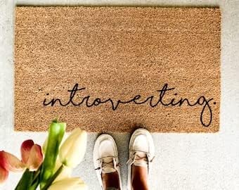 Miniatura 1 de Felpudo introvertido, tapete de bienvenida, regalo introvertido, tapete de puerta de entrada, tapete divertido, regalos para ella, decoración del