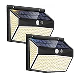 【Pronto per tutte le condizioni atmosferiche】: le lampade da esterno parete sono progettate con impermeabilità IP65, realizzate in materiale ABS durevole e di alta qualità, impermeabili e resistenti alle intemperie, in grado di resistere a tutti i tipi di condizioni meteorologiche avverse, come pioggia, nuvole, neve, ecc. L'illuminazione esterna solare è perfetta per l'esterno, ideale per giardini, cortili, recinzioni, cancelli e capannoni.