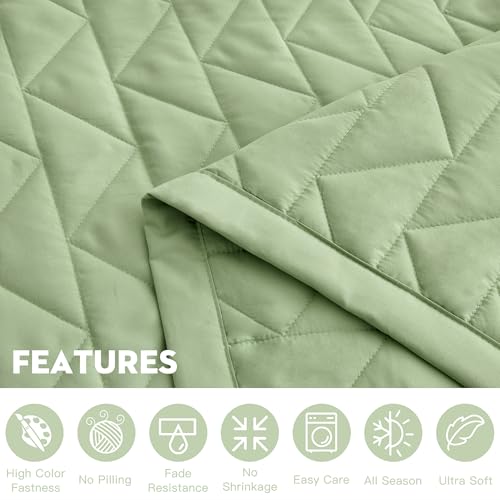 Image of Oversized King Bedspread, Geometric Diamond Stitched Quilt Set King /Cal King, Lightweight Reversible Coverlet, Straight Edge - Natural Modern Look, 5 Piece, Sage Green