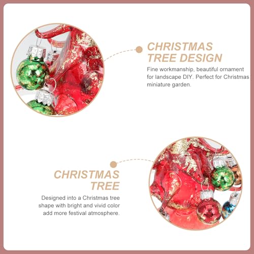 Árbol de Navidad de vidrio rojo miniatura para decorar espacios pequeños sin esfuerzo 4