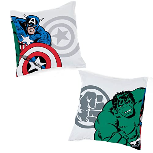 Parures de coussin Marvel Comics pour décorer une chambre de geek ado