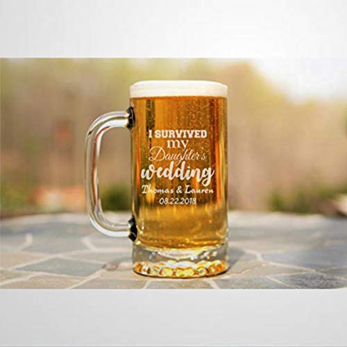 Taza de cerveza de boda de Survived My Daughter's regalo Cover