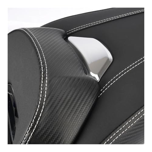 Asiento para ADV160 con acabado premium y base estructural reforzada 4