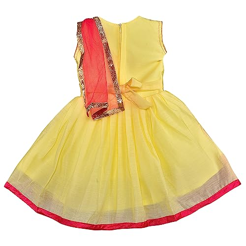 Image of Wish Karo Girls' Ethnic Lehenga Choli Dress with Dupatta - Pink & Green Traditional