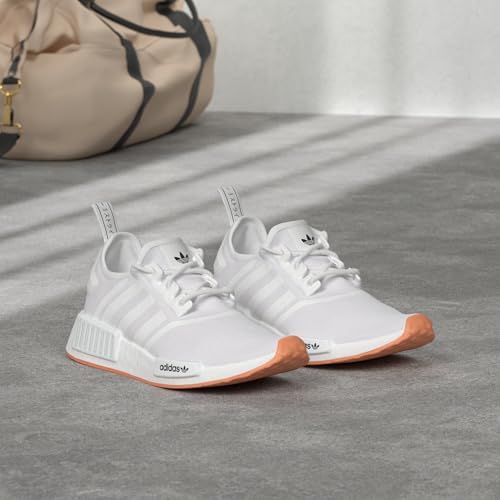 adidas gazelle silver green womens Tênis Adidas NMD R1 Primeblue Preto – NewSkull main image 0