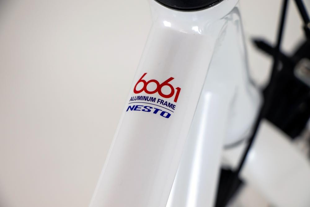 NESTO VACANZE 700C アルミ 7速 440mm WHITE NESTO VACANZE 700C アルミ 7速 440mm WHITE NESTO VACANZE 700C