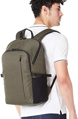 Amazon Basics Campus Backpack for Laptops up to 38 cm - Green