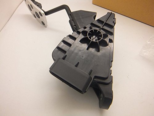 Amazon | スバル R2(RC) アルミアクセルペダル 電動式 | ペダル