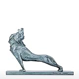 Ligero: esta escultura está hecha de un tipo de aluminio que es bien conocido por su durabilidad y propiedades livianas.