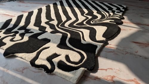 Image of Irregular Shape Hand Tufted Area Rug, Handmade Wool Rug with Modern Botanical Floral Leaf Design, Decorative Carpet for Living Room & Bedroom Size 3x5 feet (90x150cm), Color - Black /White