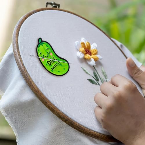 Image of Funny Pickle Needle Minder, Needle Minder Magnet, Magnetic Needle Nanny Needlework Accessories