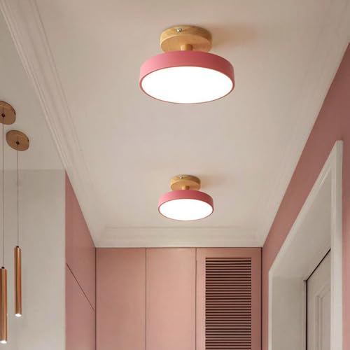 Lumière changeante pour ce plafonnier LED de couloir et salle de bain rose compact