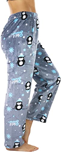 Tobeinstyle Women's Poly Fabric Ankle Length Pajama Bottoms - Winter Penguins - One Size #TOP2