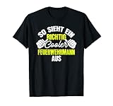 Coole Feuerwehr Kleidung passend zur Feuerwehr Ausrüstung für Brandmeister und Brandbekämpfer, die beim Einsatz mit Feuerwehrauto oder HLF Brand und Feuer löschen. Lustig zum Vatertag für Vater und Männer von FFW, FF, Werkfeuerwehr oder Betriebsfeuerwehr.