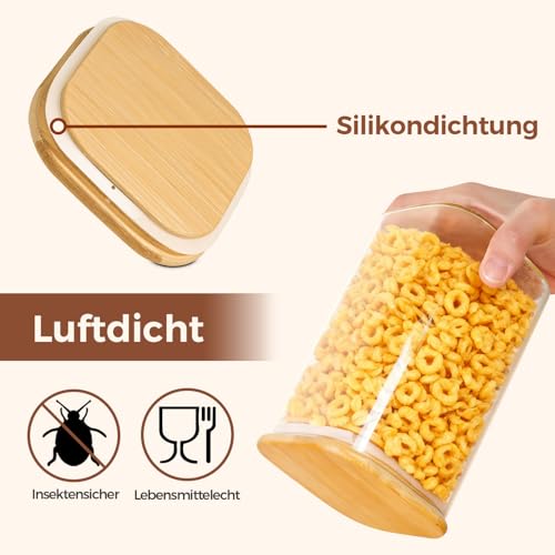 Stapelansicht der drei eckigen ComSaf Gläser gefüllt mit Mehl - Detailansicht von ComSaf 3er Vorratsgläser 1.5L Deal �...