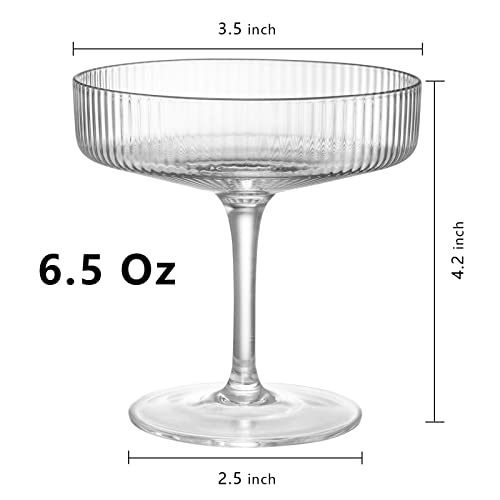 Hacaroa 4 Pack Vintage Coupe Glasses, 6.5 Oz Crystal Clear Cocktail Glasses, Short Stem Manhattan Martini Gimlet Glassware for Drinking Champagne, Sweet Wine, Martini - Thumbnail 2