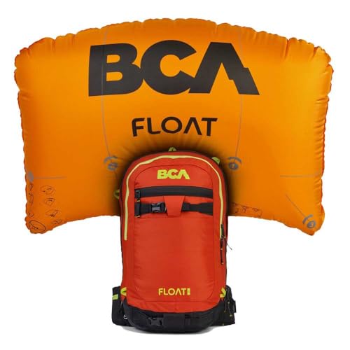 Float 2.0 Avalanche Airbag System: dotato di un airbag da 150 litri per una maggiore galleggiabilità nelle valanghe, progettato per proteggere la testa e il collo e ridurre la profondità di sepoltura, con un Ergo Trigger per un facile spiegamento