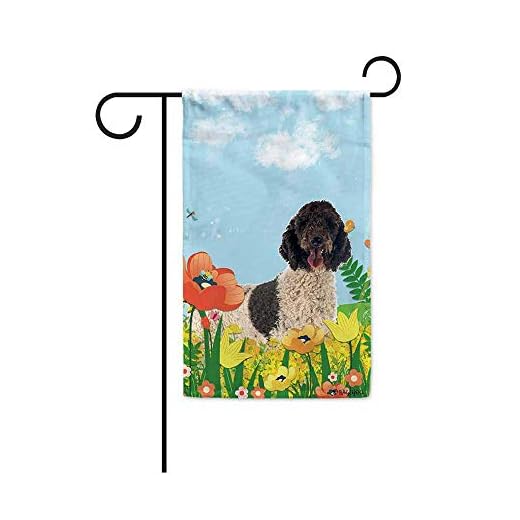 Hej våren blommig med min kärlek hund portugisisk vatten hund trädgårdsflagga anpassade säsongsflaggor blekningsbeständig dekorativ utomhusflagga för veranda uteplats gårdsflagga 32 x 48 cm dubbelsidigt tryck