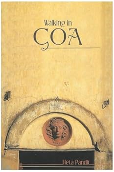 Paperback Walking in Goa Book