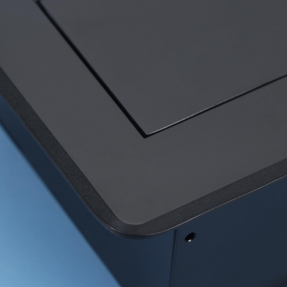 Regleta de Enchufes Empotrable Negra 3 Enchufes Europeos y Mecanismo Deslizante para Sala de Reuniones y Escritorio Resistente de Aleación de Aluminio