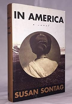 Hardcover In America [Large Print] Book