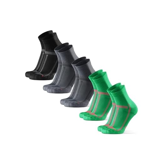 DANISH ENDURANCE Calcetines de Running, Antideslizantes, Calcetines Antiampollas, Hombres y Mujeres, 5 Pack, Multicolor (1x Negro/Gris, 2x Gris/Negro, 2x Verde), 43-47