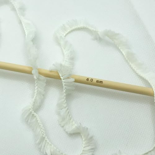 Image of Plush Faux Fur Bulky Yarn, Super Soft Fluffy Fuzzy for Knitting Crocheting Crafting, 100 Gram (3.53 Ounces) 109 Yards (100 Meters) (Cream)