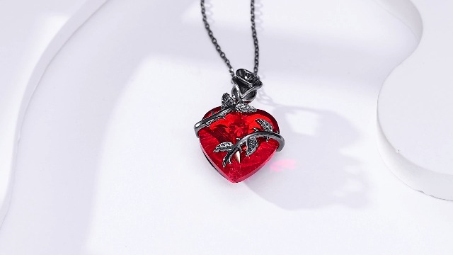 AXOMY Black Rose Necklace 925 Sterling Silver Red Heart Pendant