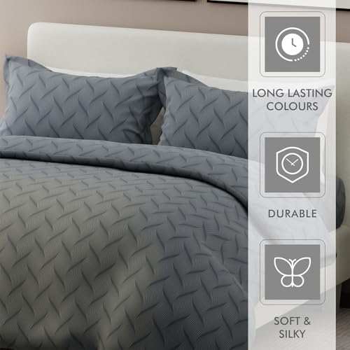 Image of BOUTIQUE LIVING India Radiance Cotton Blend 825 CVC Grey King Bedsheet with 2 Pillow Covers