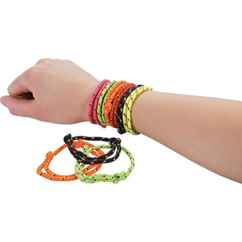 Fun Express FNEIN-24/365 Bulk Friendship Bracelets cover