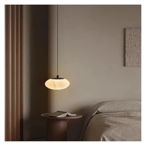 Lustre en marbre compact pour éclairer un espace sombre chic