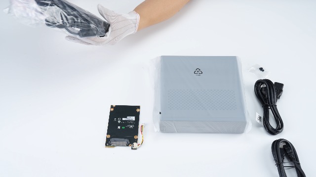 Amazon.com: MINISFORUM MS-A2 Mini Workstation AMD Ryzen 9 7945HX