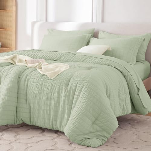 Image of MUXHOMO 7 Pieces King Comforter Set, Seersucker Bed in a Bag King Size, All Season Luxury Bedding Set with Comforter, Flat Sheet, Fitted Sheet, Pillowcases & Shams, Light Green