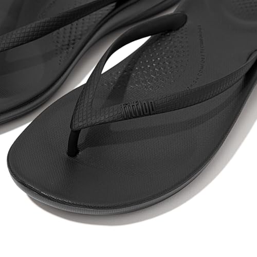 FitFlop womens Iqushion Pearlized Ergonomic Flip-flopsWedge Sandal2