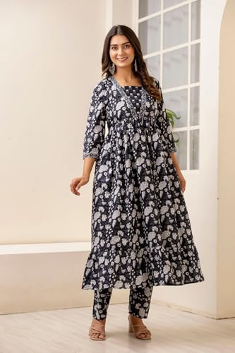 Image of SHIENZY Cotton Blend Kurta Set for Women