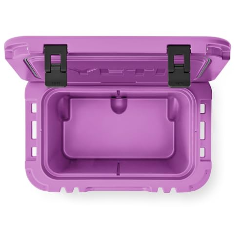 Image of YETI Roadie 32 Wheeled Cooler