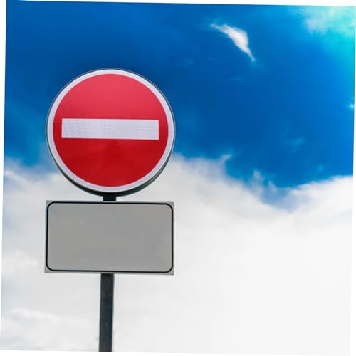 Panneau d'interdiction d'accès et signalisation de sécurité parking sous-sol