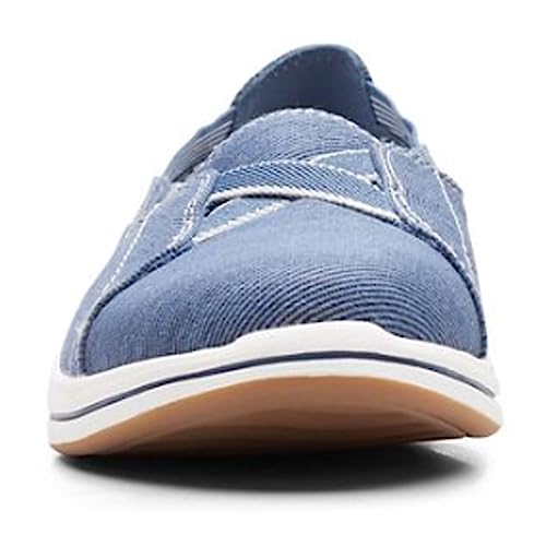 Image of Clarks Womens Breeze SkipLoafer