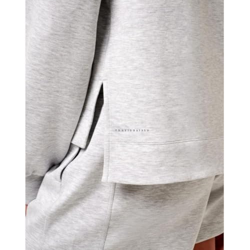 TravisMathew Women's Skyloft Soft Hoodie4