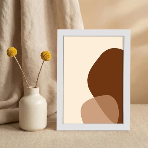 Image of LaVie Home 5x7 Picture Frame for Wall Display, 5x7 White Picture Frame with HD Plexiglas, 5 x 7 Poster Frame 1 Pack, Display Frame for Vertical or Horizontal, Classic Collection